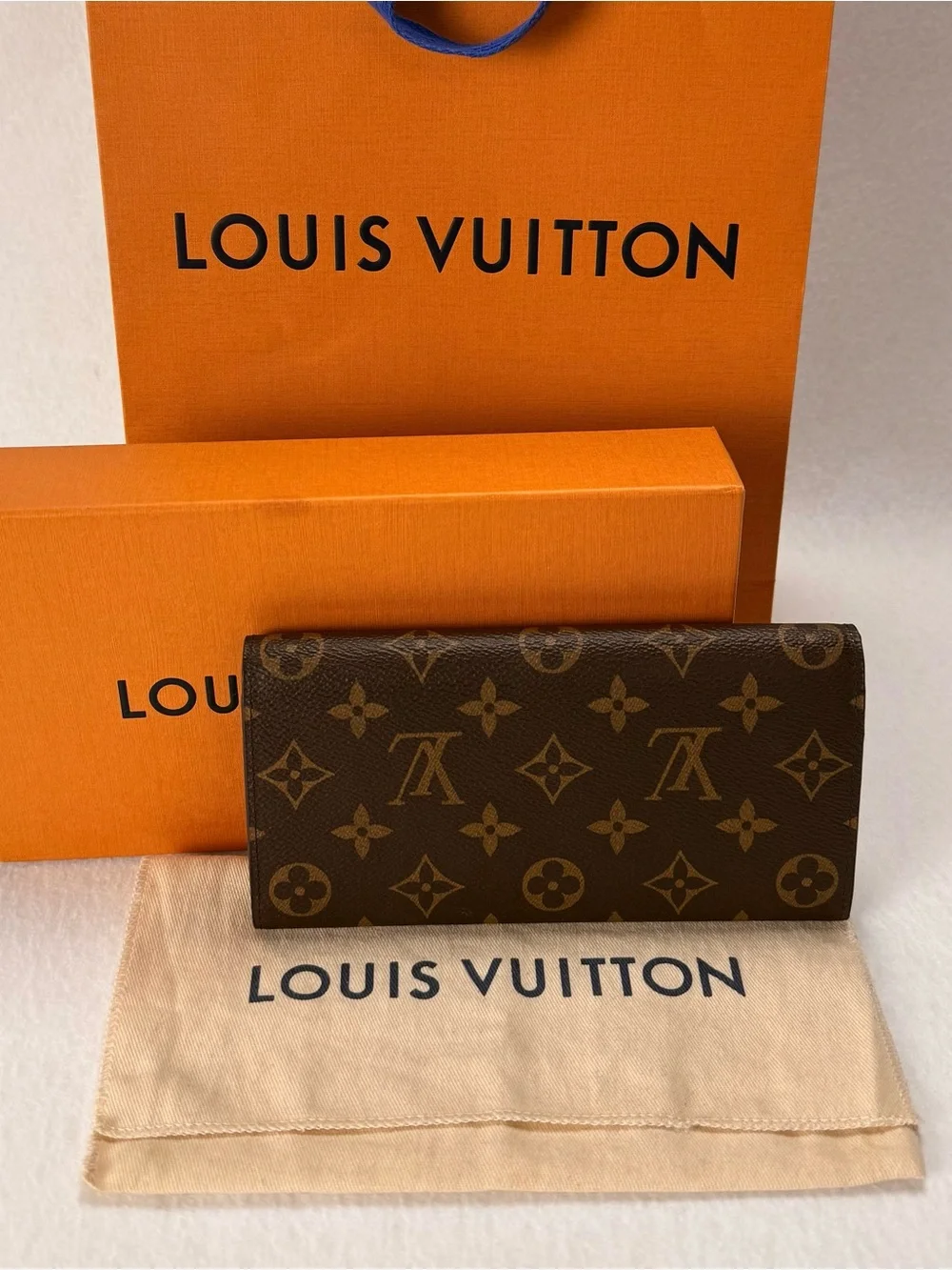 Louis Vuitton Emilie Wallet M60697 Monogram Fuchsia Full Set Receipt